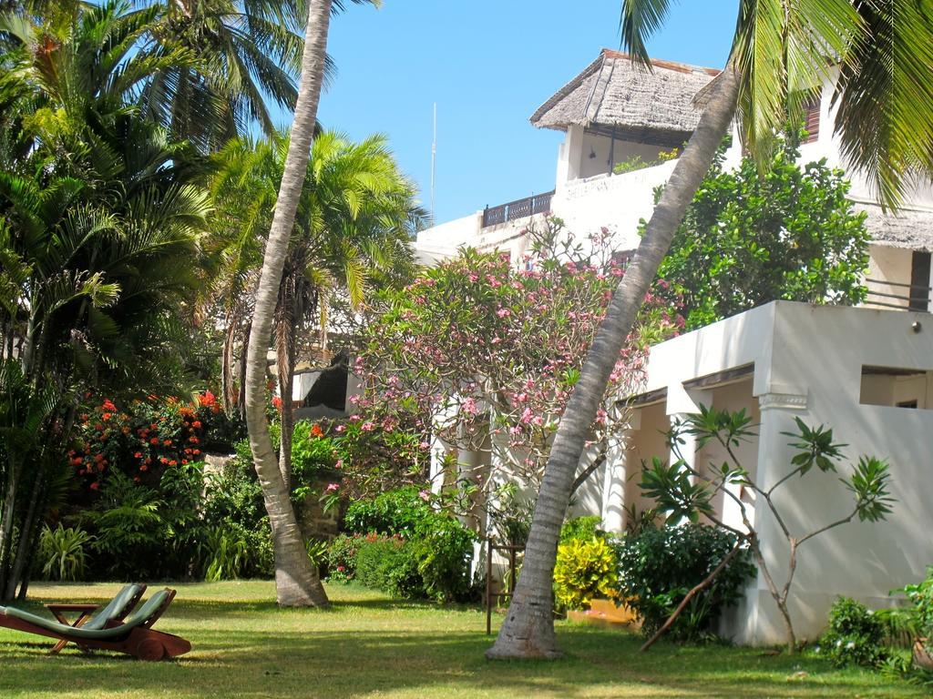 Peponi Hotel Shela Ruang foto