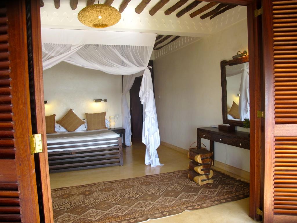 Peponi Hotel Shela Ruang foto